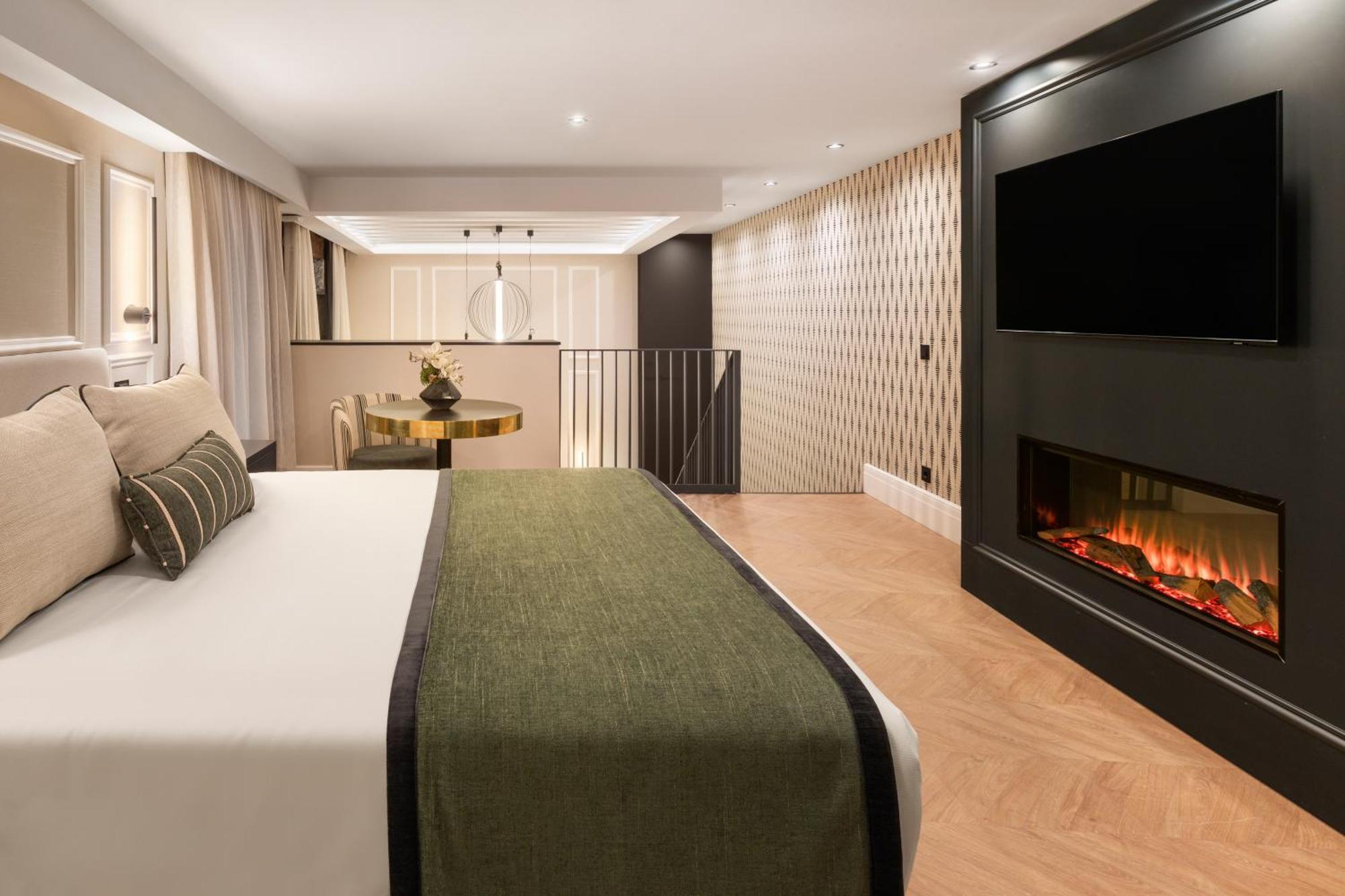 Catalonia Puerta Del Sol Hotel Madrid Buitenkant foto